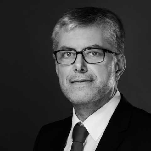 O. Kneip